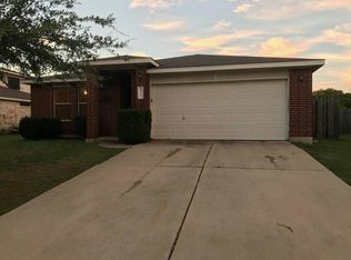 411 Mossy Rock Dr, Hutto, TX 78634