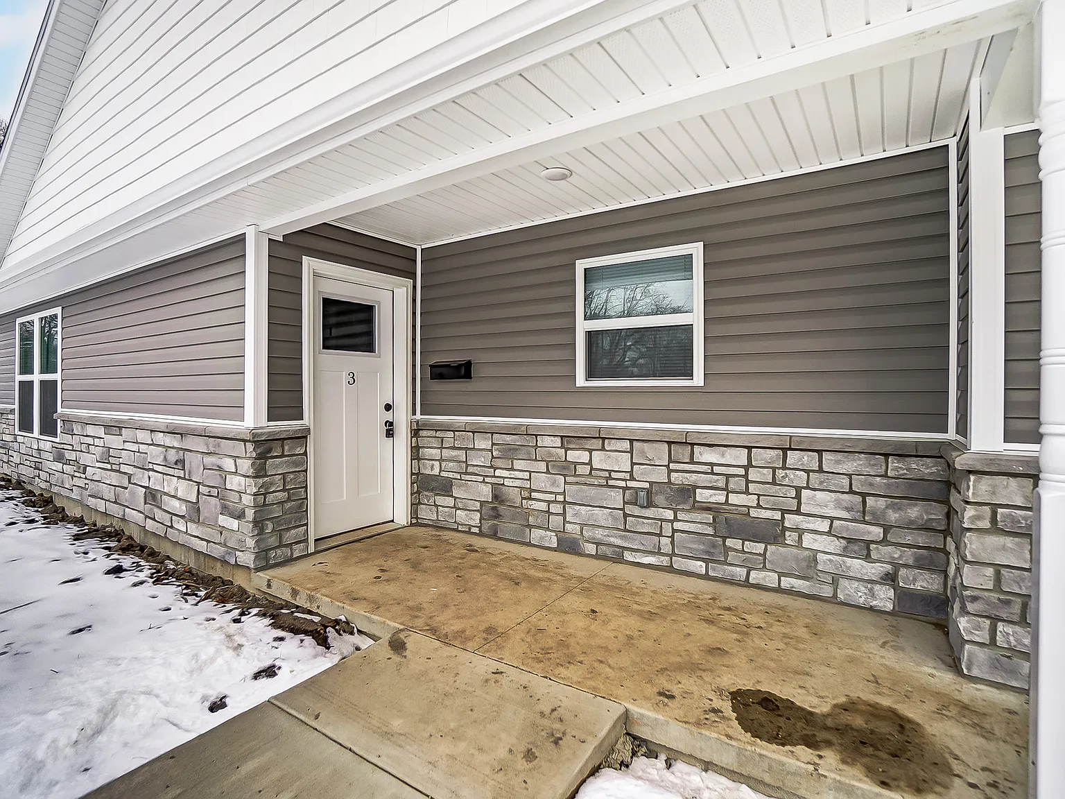 2 bed, 1008 sqft, $2,195 — Photo 4