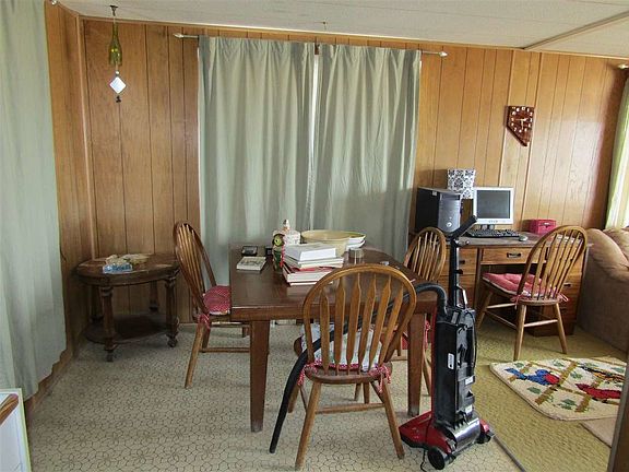 4th image of 50 Yermo Ln