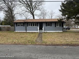 134 Red Bank Avenue, Bayville, NJ 08721