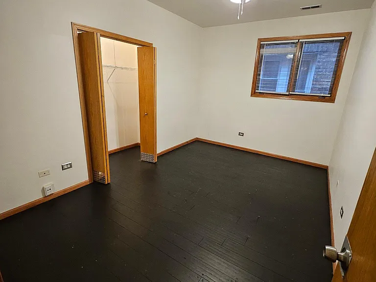 2446 W Arthington St #2 — Photo 32
