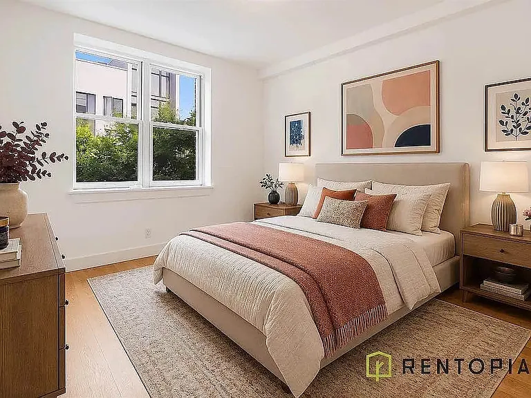 106 Meserole St #4D — Photo 5