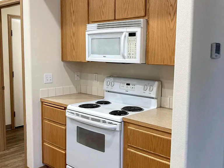 5402 Kirkwood Ln — Photo 11