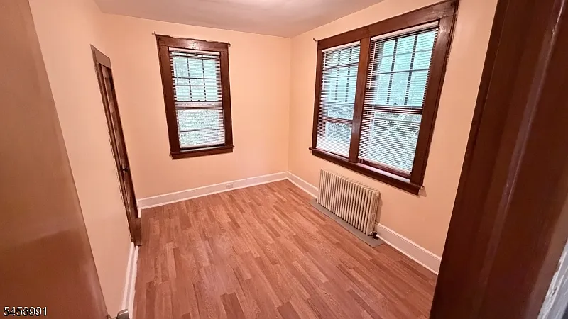 4 bed, 1.5 bath, 1510 sqft, $3,400 — Photo 4