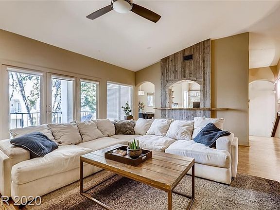 3rd image of 7632 Rolling View Dr Unit 202