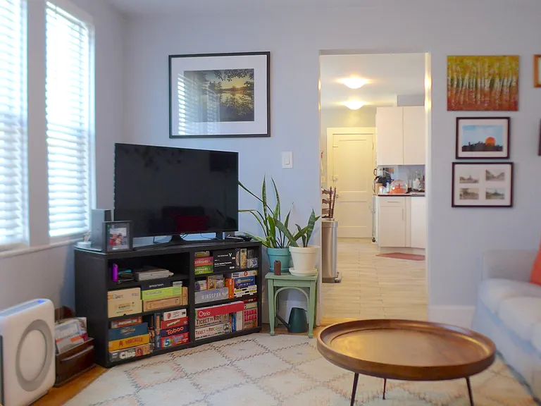 39 Mansfield St — Photo 2