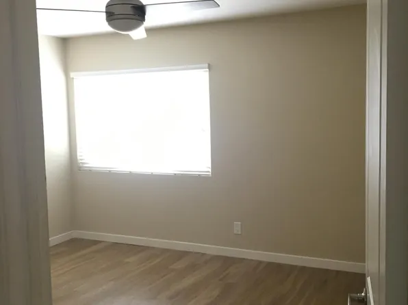 2013 Oliver Ave #1/2, San Diego, CA 92109