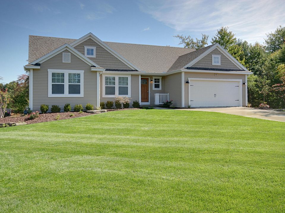2nd image of 9413 Snow Valley Dr SE