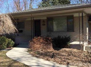 127 Old Perch Rd, Rochester Hills, MI 48309
