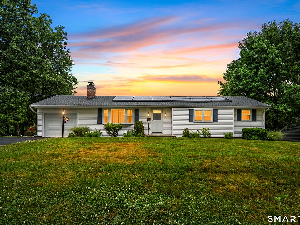 1st image of 124 Appletree Drive