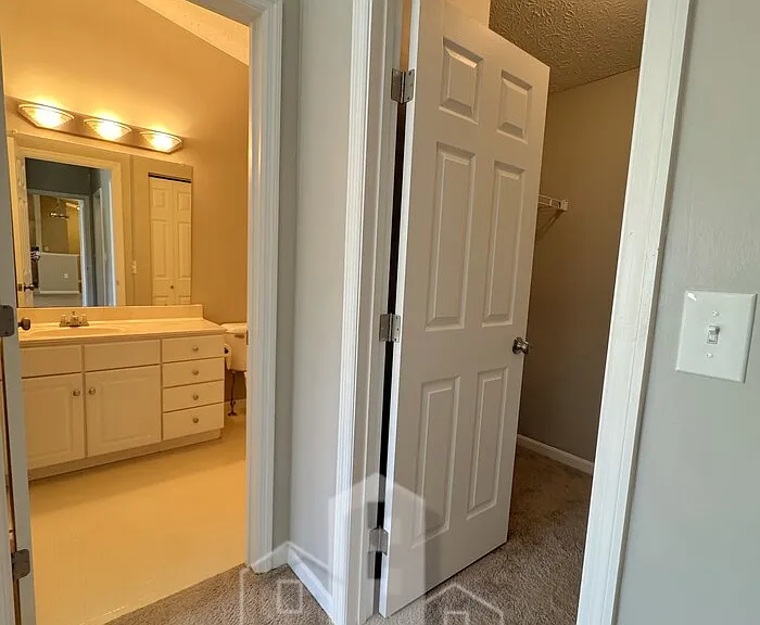 6829 Meadow Creek Dr #208 — Photo 18