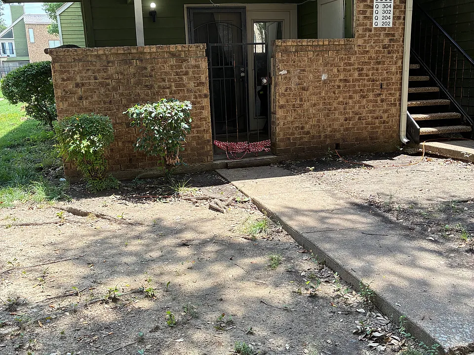 9833 Walnut St #104