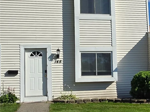 145 Windsorshire Dr, Rochester, NY 14624