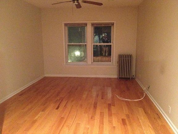 5th image of 3928 N Pine Grove Ave APT 1W