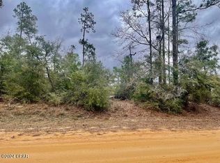 11 Tamarac Rd, Marianna, FL 32448