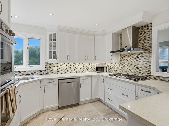 5th image of 284 Port Hoover Rd