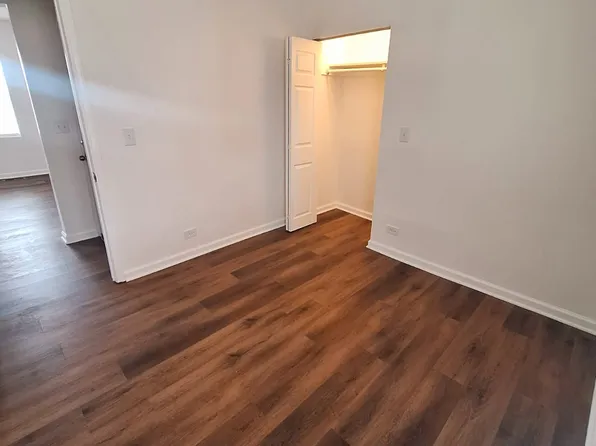 8902 S Burley Ave #2, Chicago, IL 60617