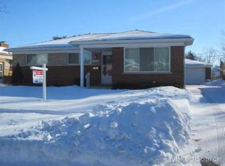 30714 Eiffel Ave, Warren, MI 48088