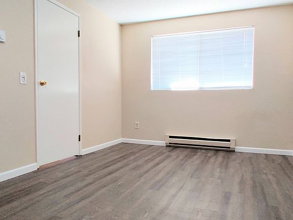 5th image of 12829 100th Ave NE #B