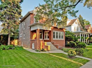 836 N Cuyler Ave, Oak Park, IL 60302