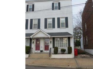 72 N Adams St, Pottstown, PA 19464
