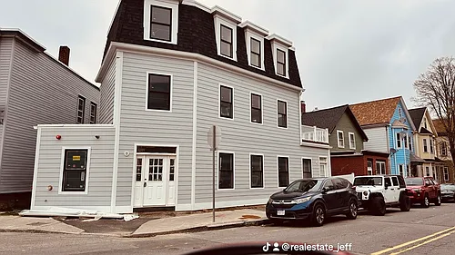 804-806 Saratoga St #3 Photo 1