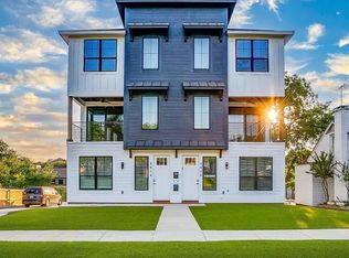 2203 W Devitt St, Fort Worth, TX 76110