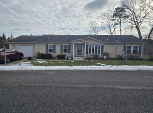 1407-26 Middle Rd, Calverton, NY 11933