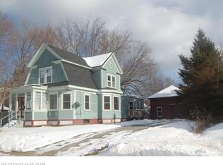 59 Greenwood Ave, Winthrop, ME 04364