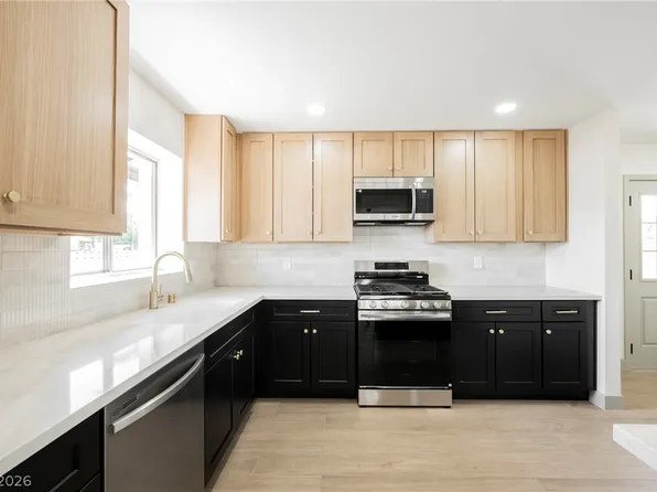 4413 Sunrise Ave, Las Vegas, NV 89110