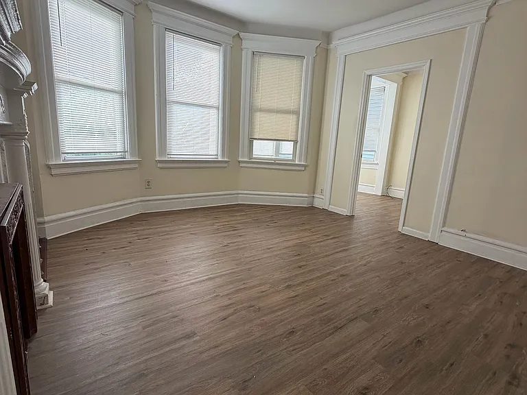 60 Vermont Ave #2 — Photo 4