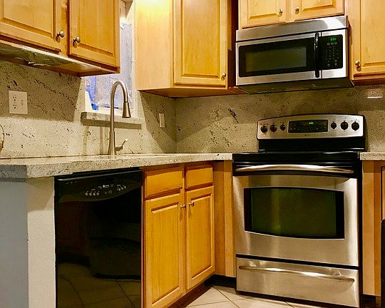 2nd image of 28915 Thousand Oaks Blvd Unit 1001
