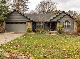 8448 Mecklenburg Ct, Knoxville, TN 37923