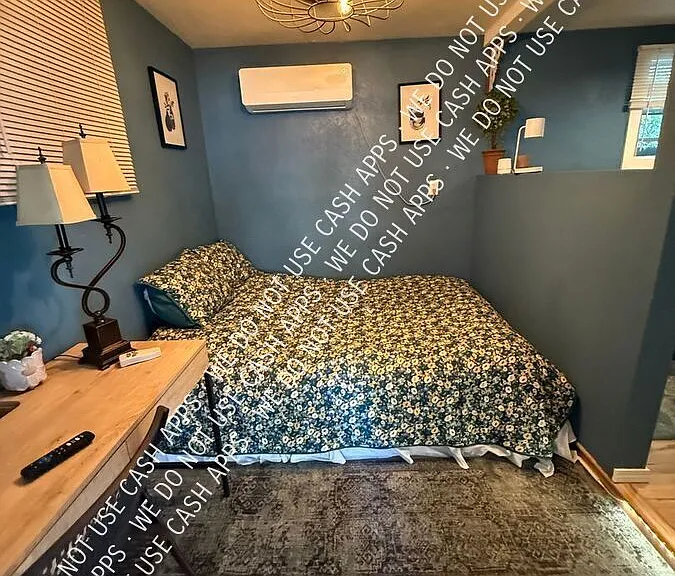803 Markus Ave #B — Photo 7