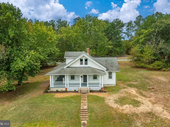 20 Mattingly Ave, Indian Head, MD 20640