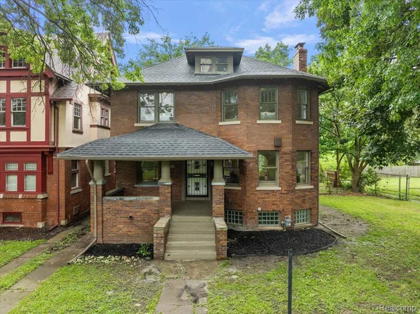266 Alger St, Detroit, MI 48202