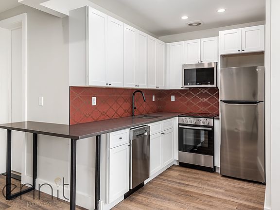 3rd image of 1198 Bedford Ave APT G