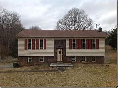 1st image of 1110 Piedmont Cir