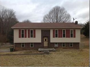 1110 Piedmont Cir, Morristown, TN 37814