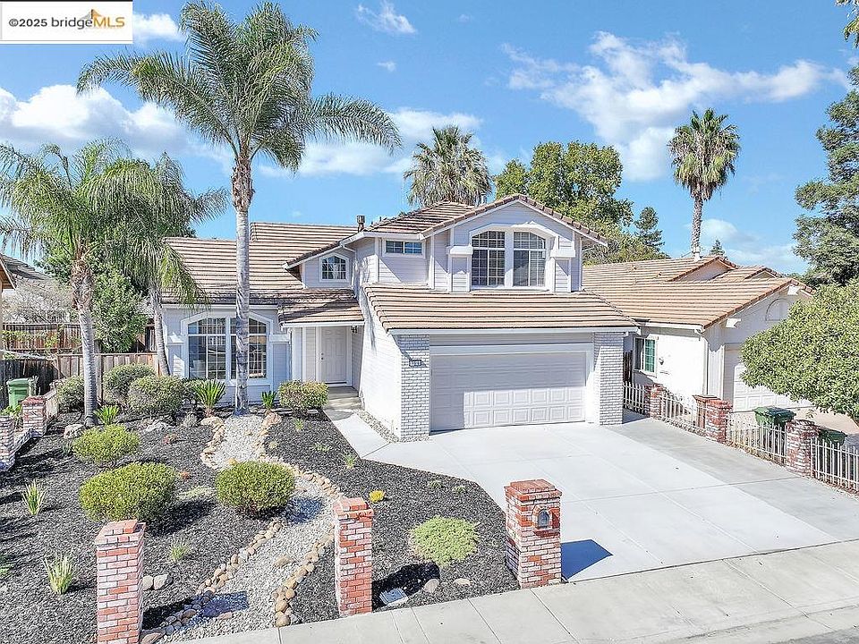 1st image of 754 Valley Green Dr