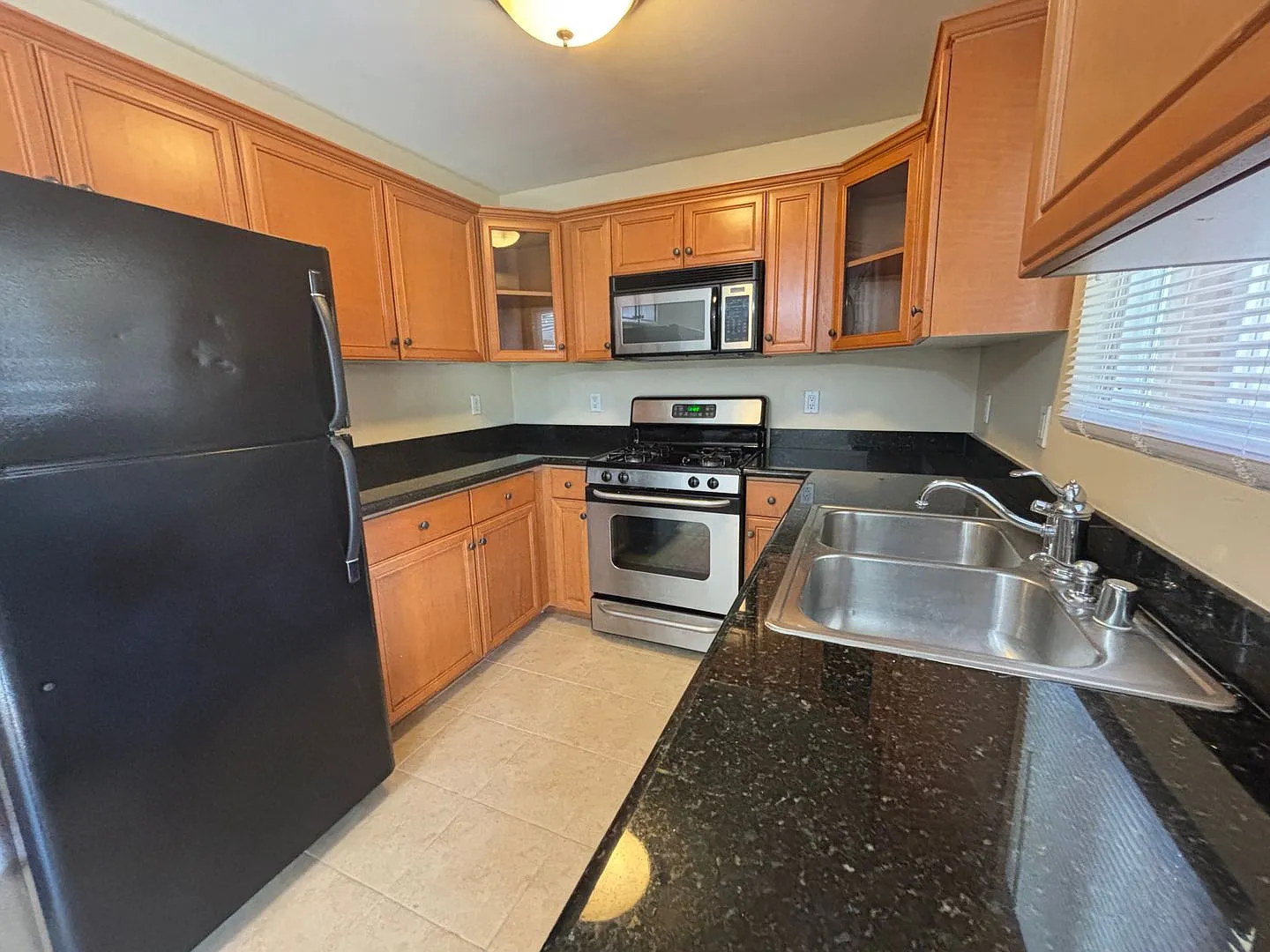 Adorable Condo Ready for Move In — Photo 4
