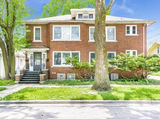 1002 Taylor St, Joliet, IL 60435
