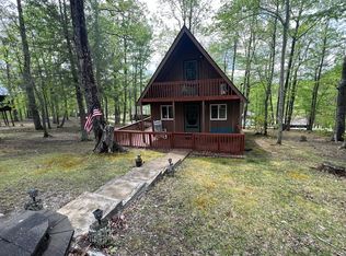 425 Turkey Ridge Rd, Wellington, KY 40387