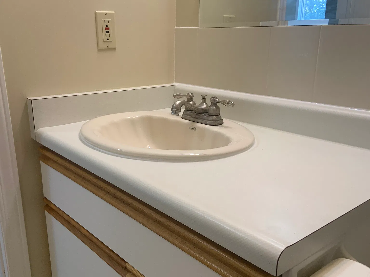 1 bed, 700 sqft, $1,380 — Photo 4
