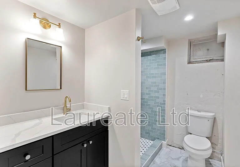 1256 N Clarkson St #9 — Photo 14