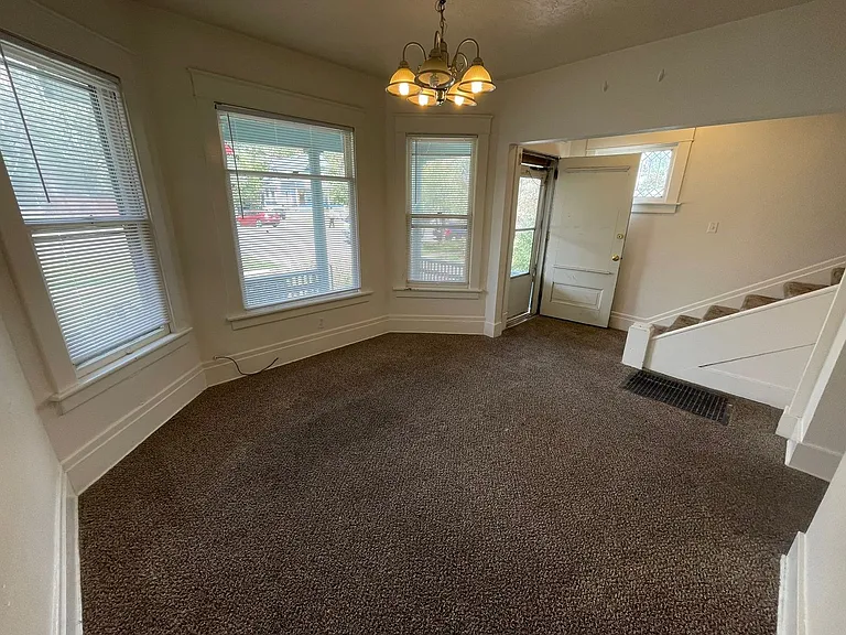 (1532 9th Ave) — Photo 13