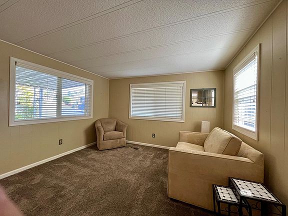 5th image of 3277 Ashwood Way #24