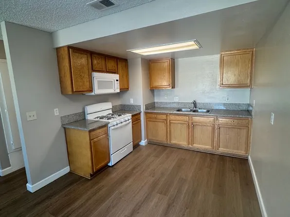 1905 N. Bush in Santa Ana, 1905 N Bush St #9, Santa Ana, CA 92706