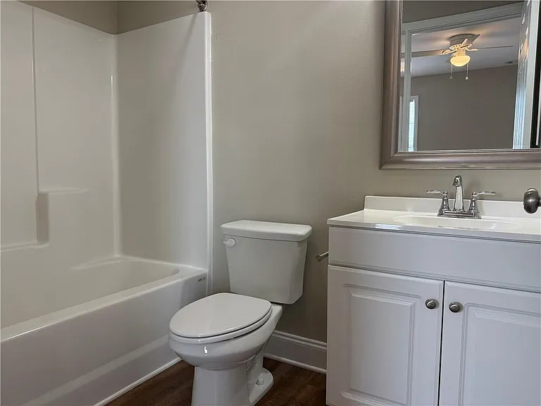 768 Grove St — Photo 13