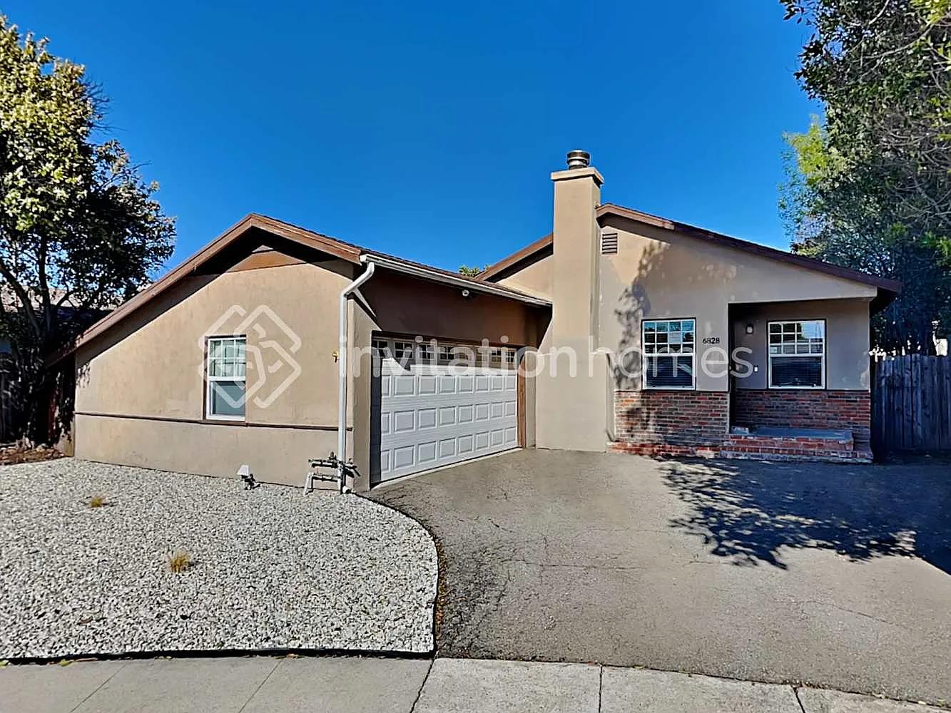 6828 Nevada Ave Canoga Park, CA 91303 — Photo 1